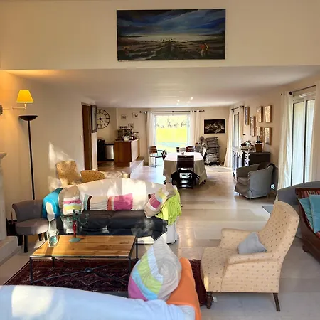 Bastide Terrieu - Domaine Avec Piscine Et Terrain De Boules, Climatisation