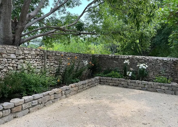 Bastide Terrieu - Domaine Avec Piscine Et Terrain De Boules, Climatisation Saint-Mathieu-de-Tréviers