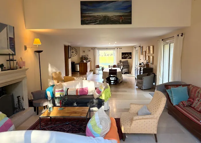 Bastide Terrieu - Domaine Avec Piscine Et Terrain De Boules, Climatisation